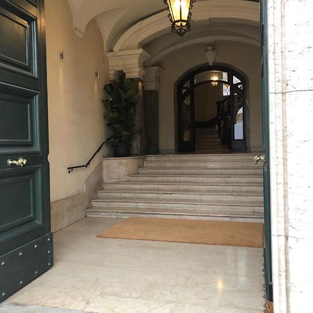 רומא Palazzo Marescalchi Belli, Vicino Piazza Di Spagna מראה חיצוני תמונה